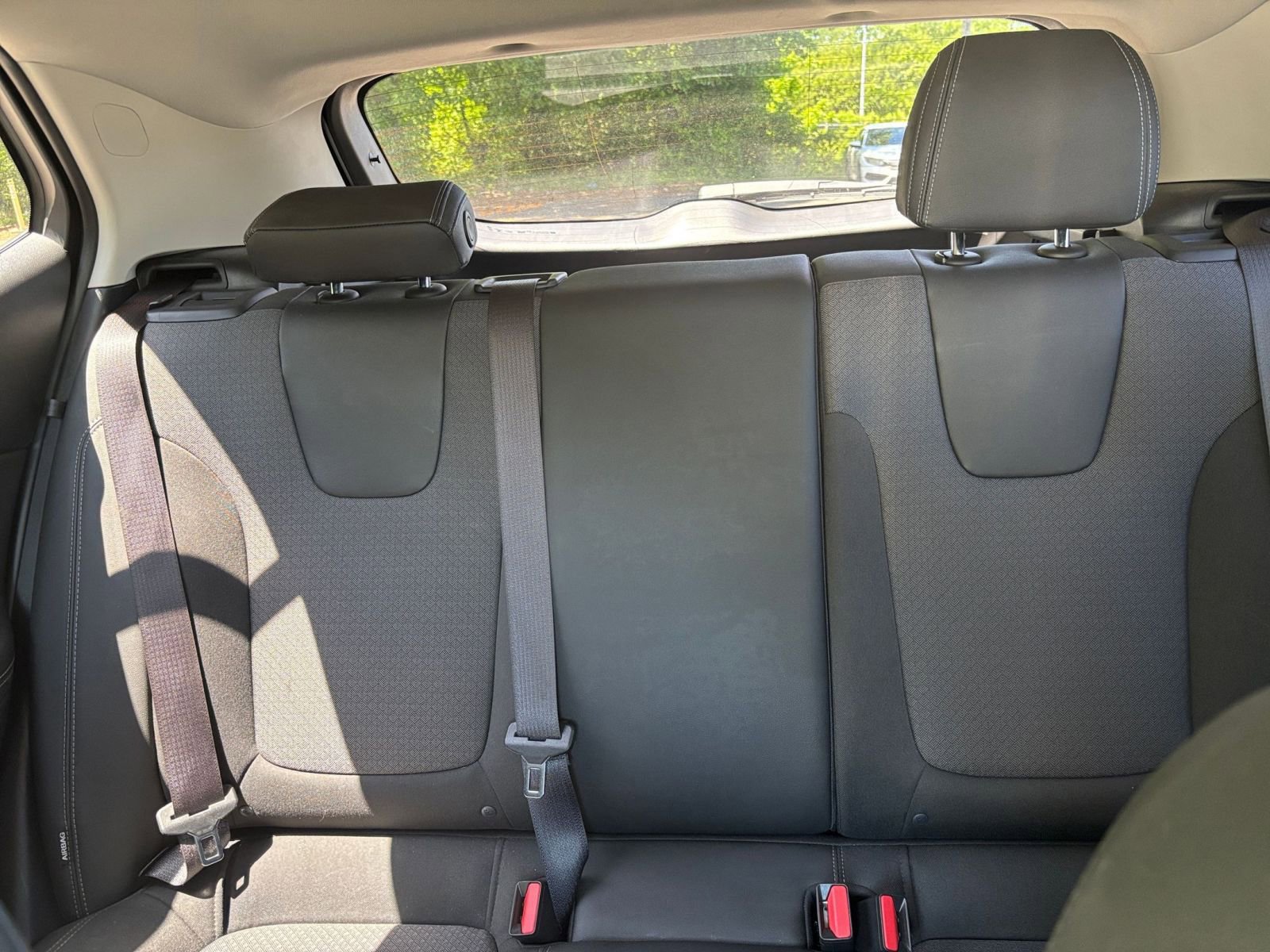 Used 2025 Buick Encore GX Preferred FWD image 37