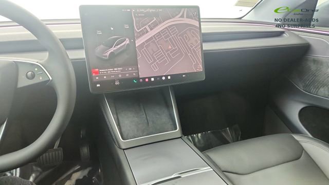 Used 2026 Tesla Model Y 2WD image 41