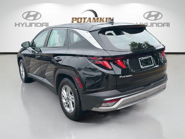 Used 2025 Hyundai Tucson SE FWD image 7