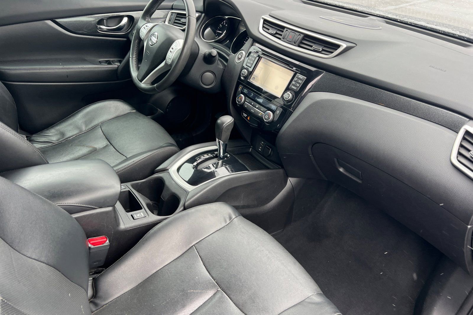 Used 2016 Nissan Rogue SL image 13