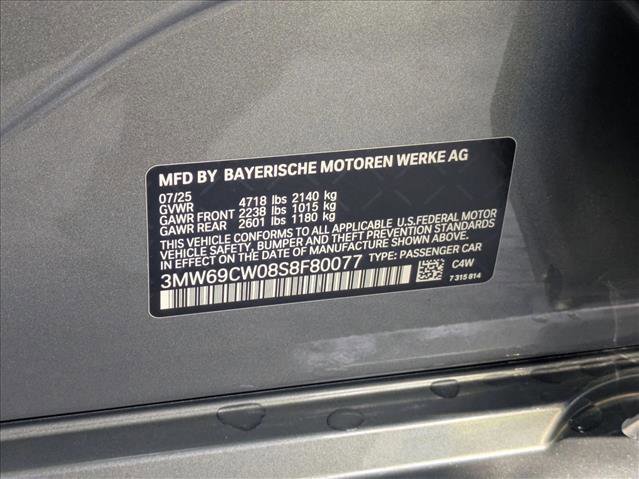 Used 2025 BMW 330i Sedan w/ Convenience Package RWD image 19