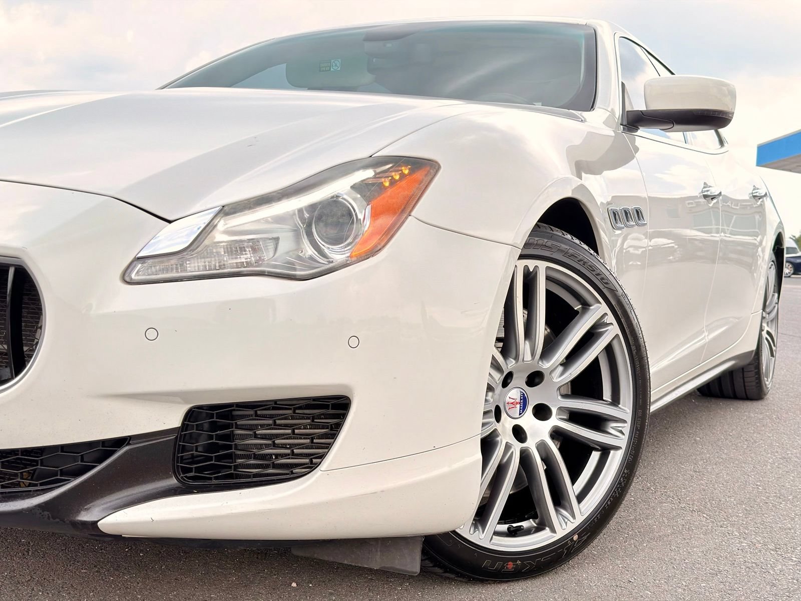 Used 2014 Maserati Quattroporte GTS RWD image 4