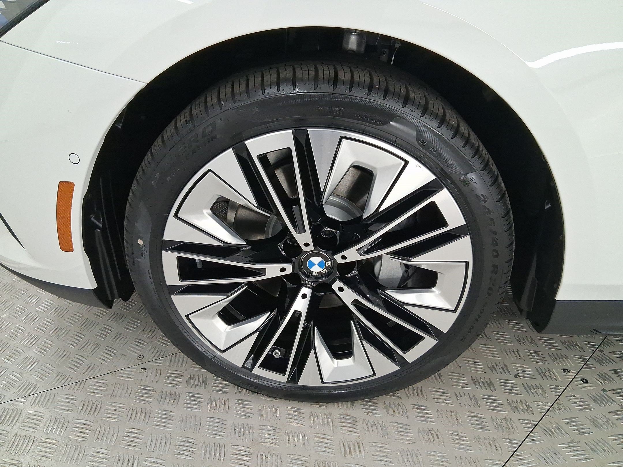 New 2026 BMW 530i w/ Premium Package RWD image 12