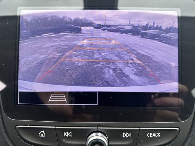 Used 2021 Chevrolet Malibu LS image 16