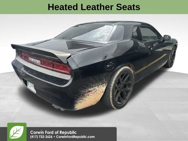 Used 2012 Dodge Challenger R/T image 4