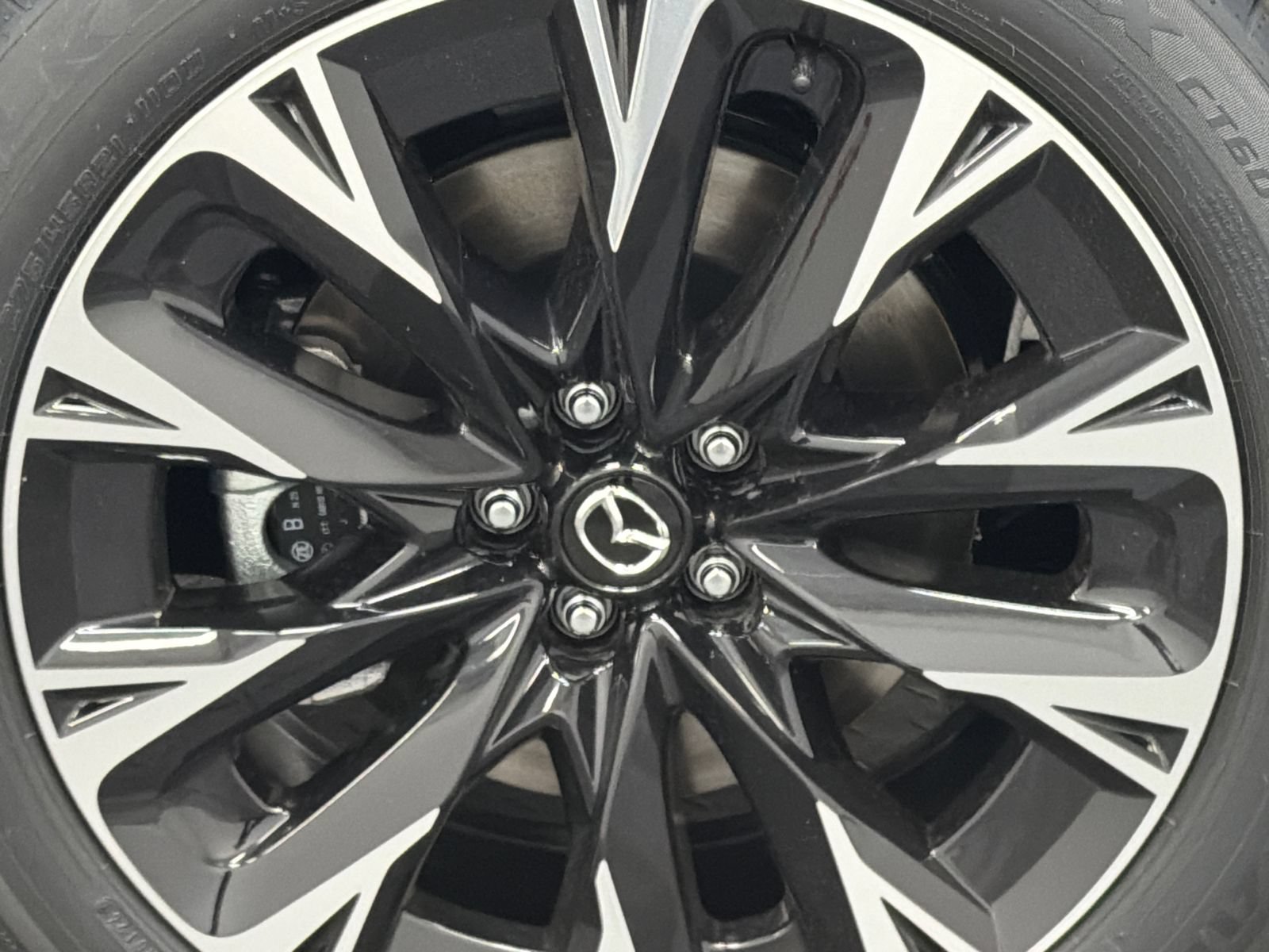 New 2026 MAZDA CX-90 Plug-In Hybrid w/ Premium Plus AWD/4WD image 5