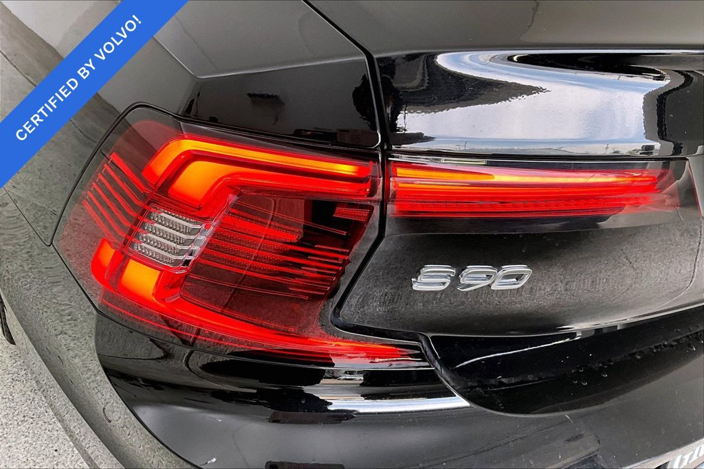 Certified 2023 Volvo S90 B6 Plus w/ Protection Package Premier AWD/4WD image 39