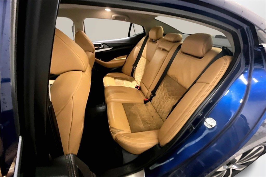 Used 2016 Nissan Maxima SR image 22