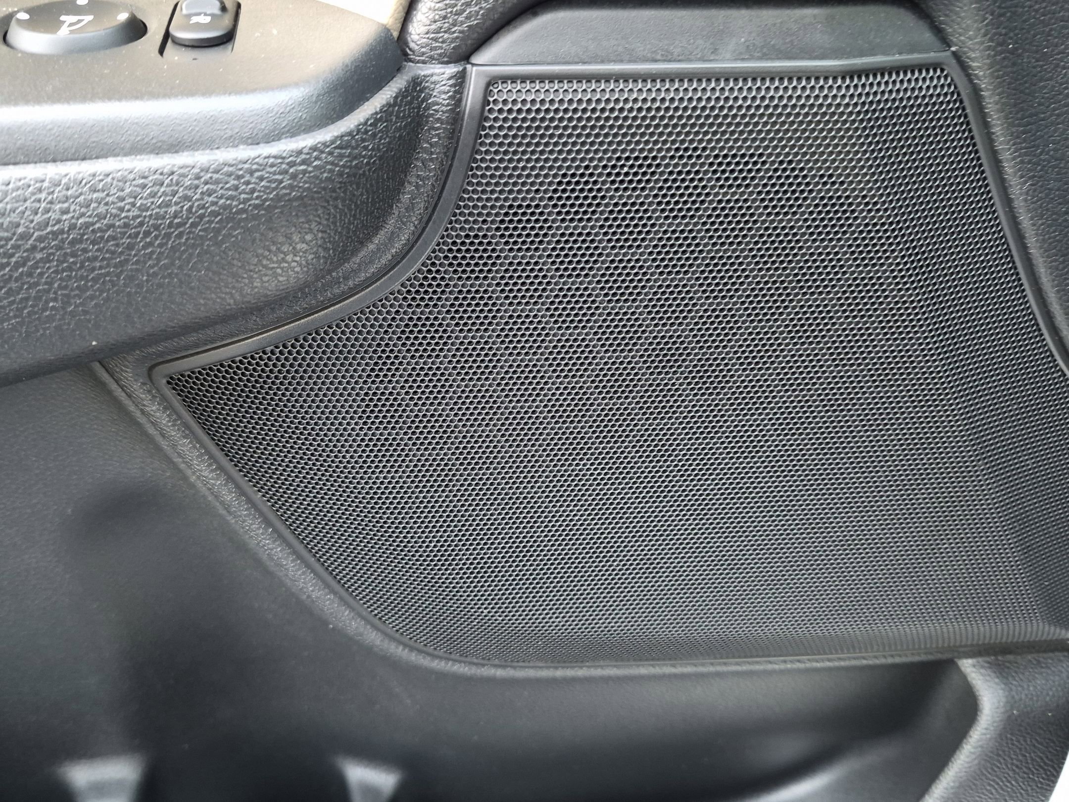 Used 2020 Honda CR-V Touring image 14