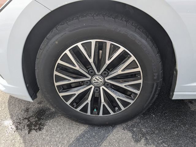 Used 2019 Volkswagen Jetta SE image 28
