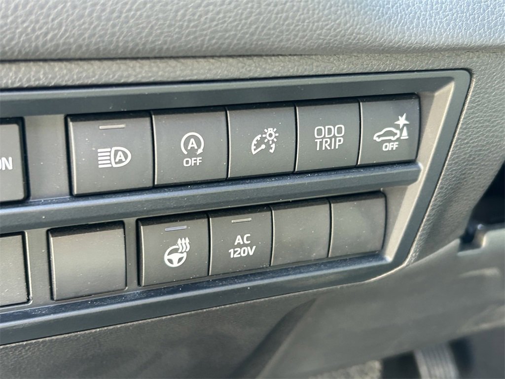 Used 2022 Toyota Tundra Limited image 28