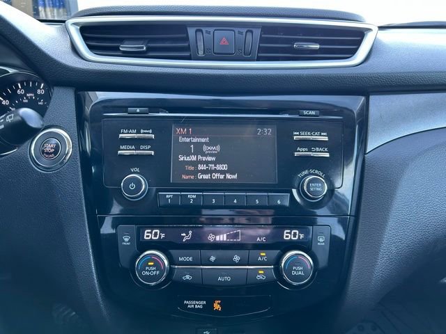 Used 2015 Nissan Rogue SV image 13