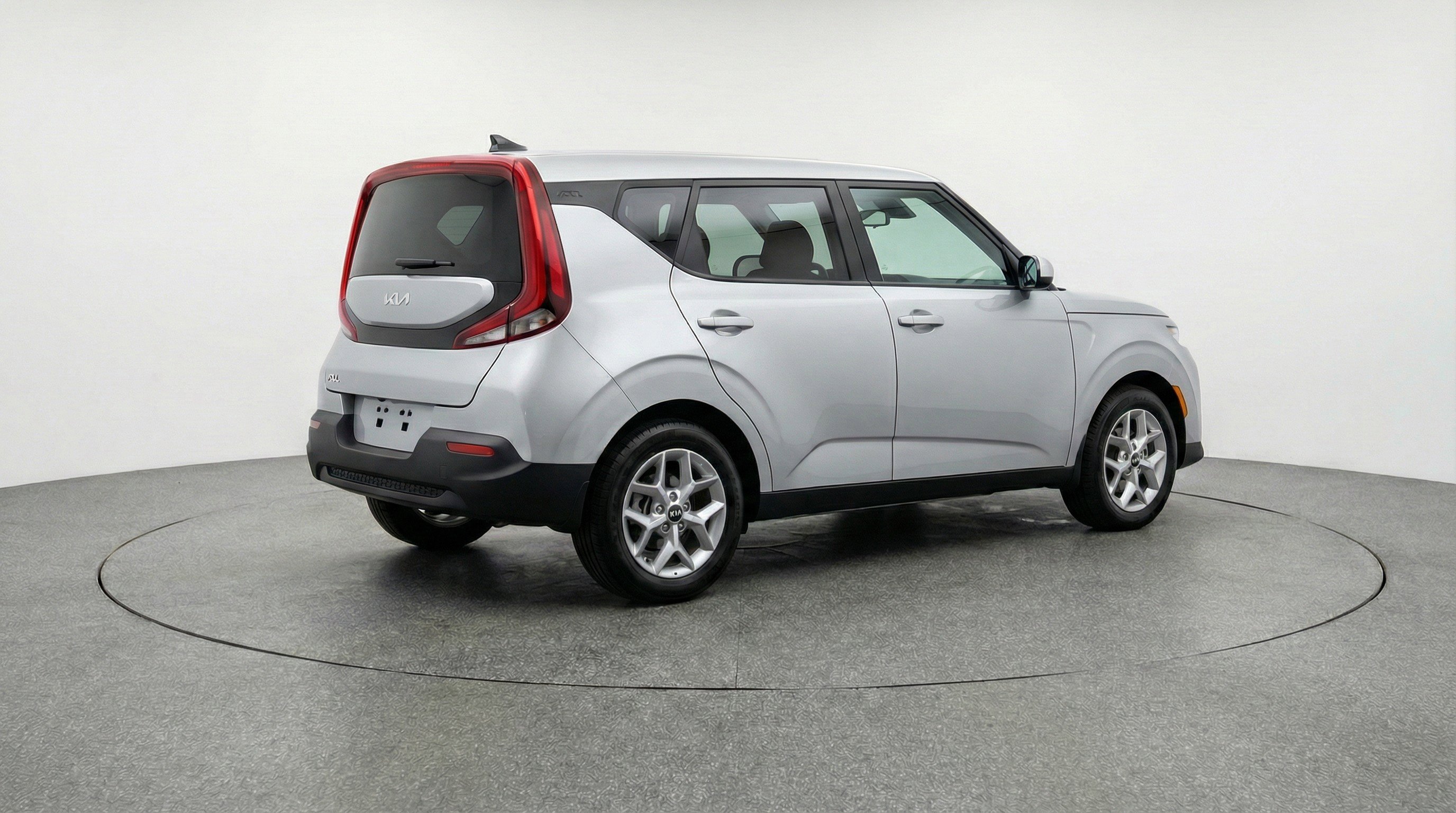 Used 2025 Kia Soul LX w/ LX Technology Package image 9