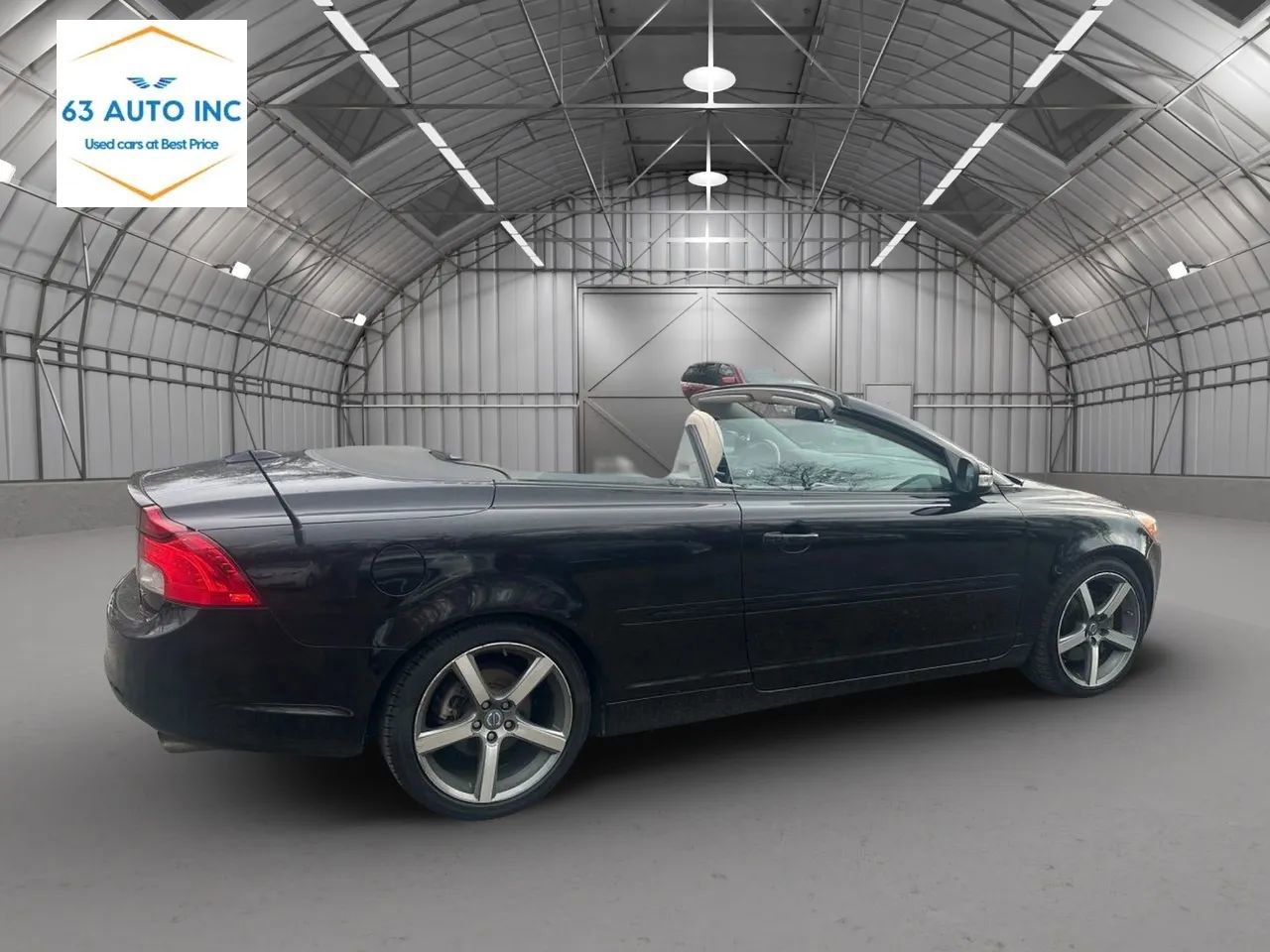 Used 2011 Volvo C70 T5 FWD image 3