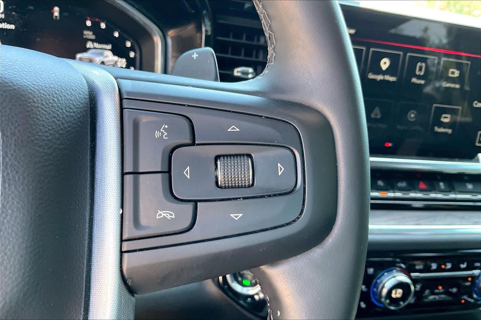 Used 2026 GMC Sierra 1500 SLT AWD/4WD image 25