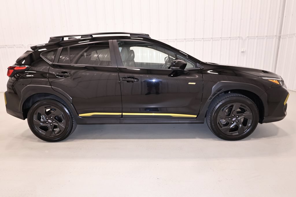 Used 2024 Subaru Crosstrek 2.5i Sport AWD/4WD image 2