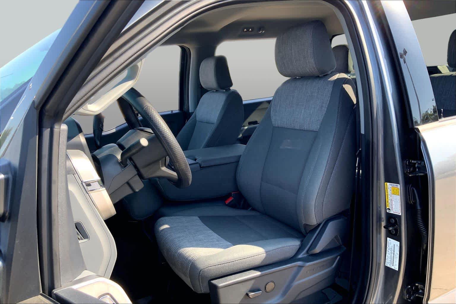 Used 2026 Ford F250 XLT w/ Tremor Off-Road Package AWD/4WD image 8