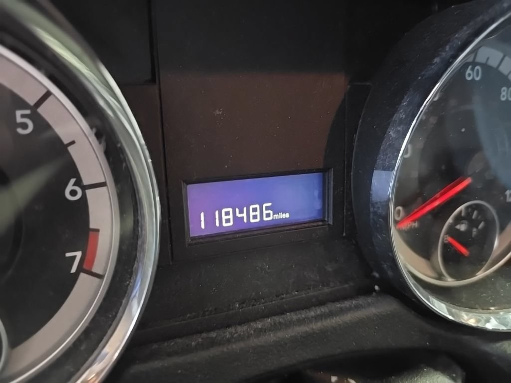 Used 2019 Dodge Grand Caravan SXT FWD image 6