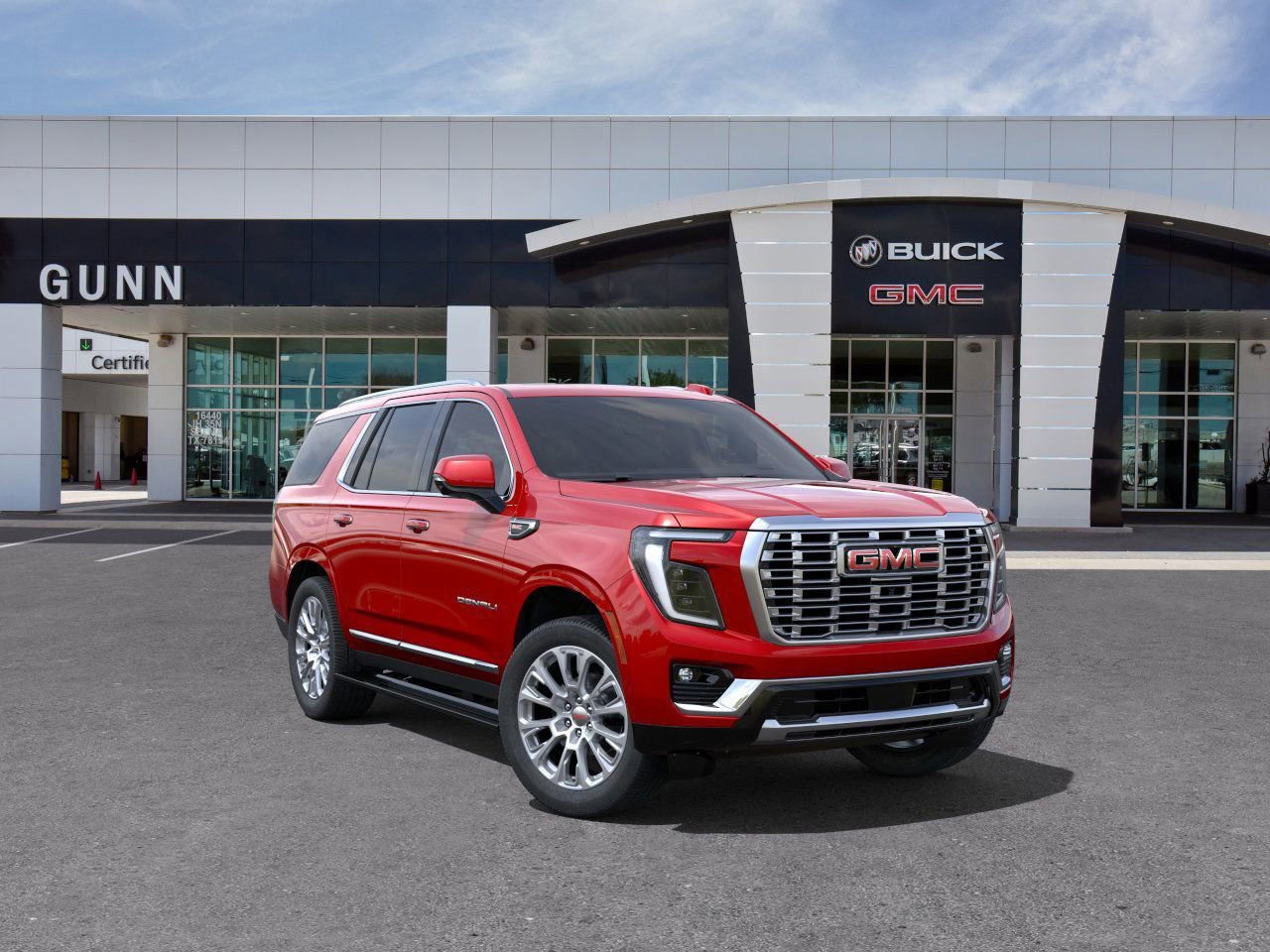 New 2025 GMC Yukon Denali w/ Sun & Power Step Package