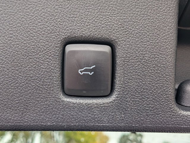 Certified 2024 Ford Escape Active AWD/4WD image 18