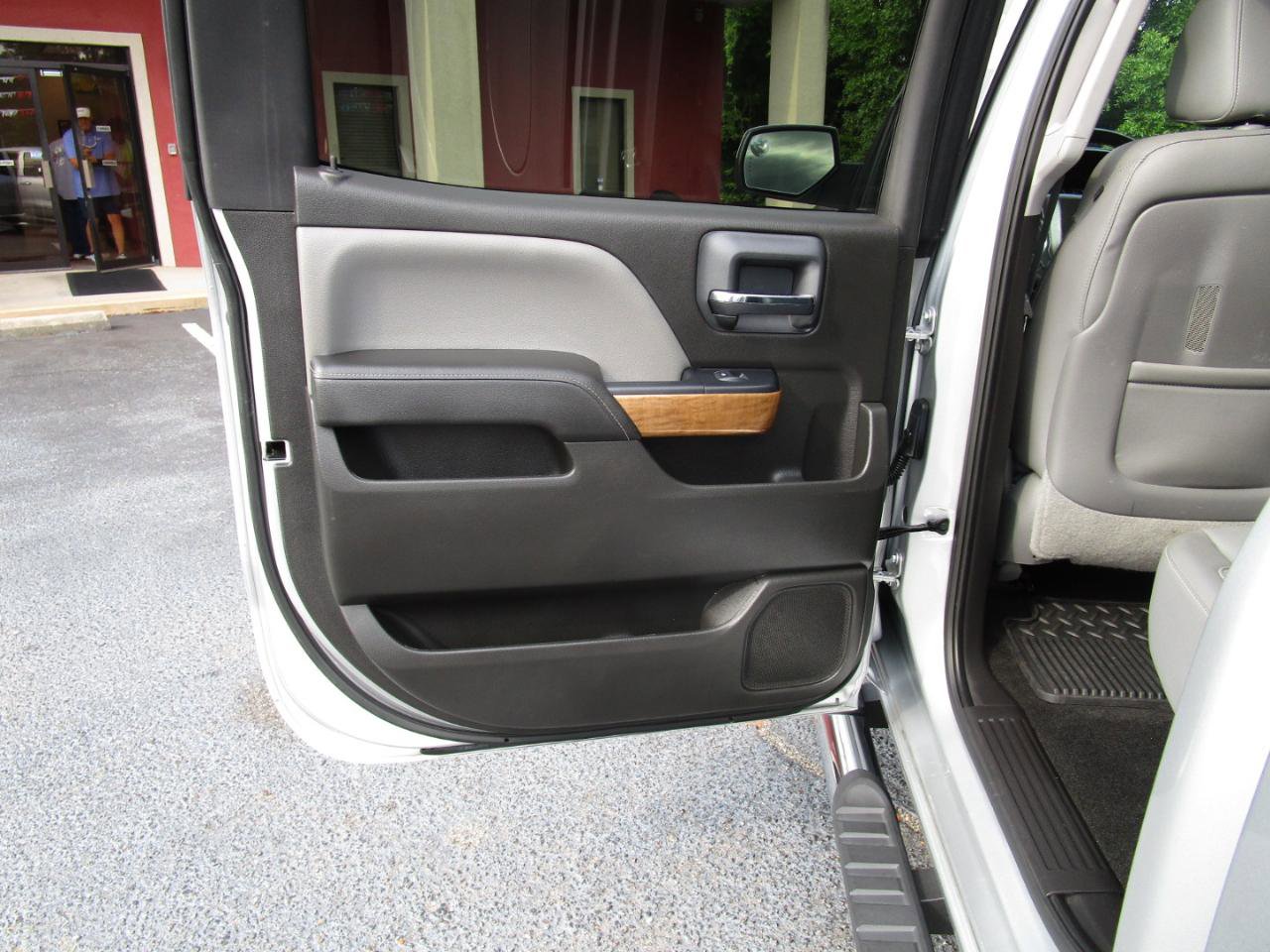 Used 2015 Chevrolet Silverado 1500 LTZ w/ LTZ Plus Package RWD image 23