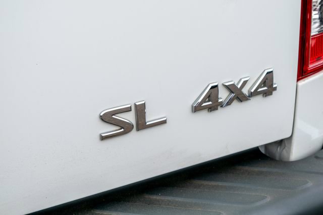 Used 2019 Nissan Frontier SL image 9