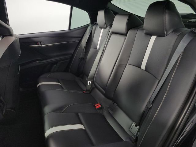 Used 2025 Toyota Camry SE image 17