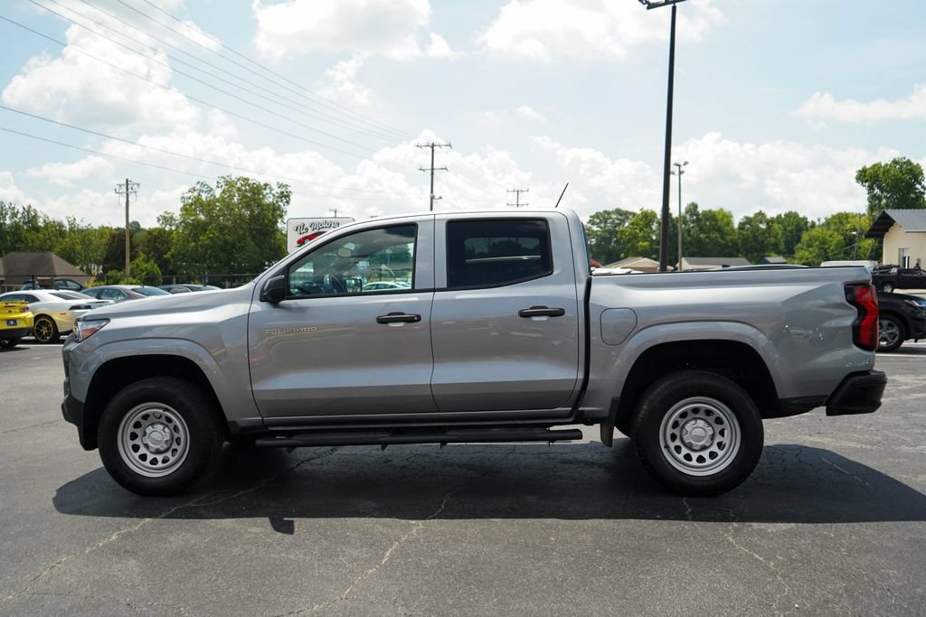 Used 2025 Chevrolet Colorado W/T RWD image 25
