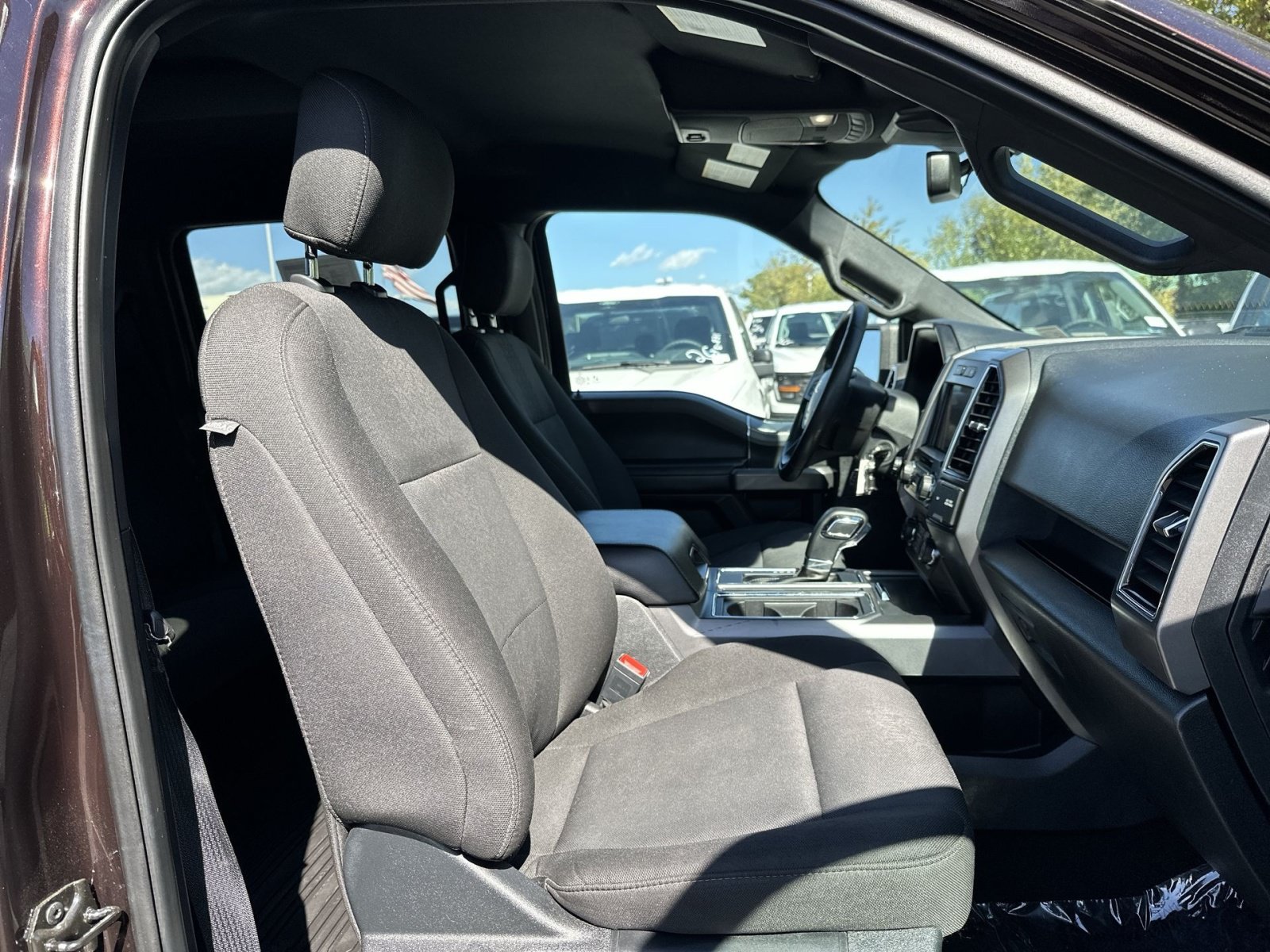 Certified 2020 Ford F150 XLT w/ Equipment Group 302A Luxury AWD/4WD image 27