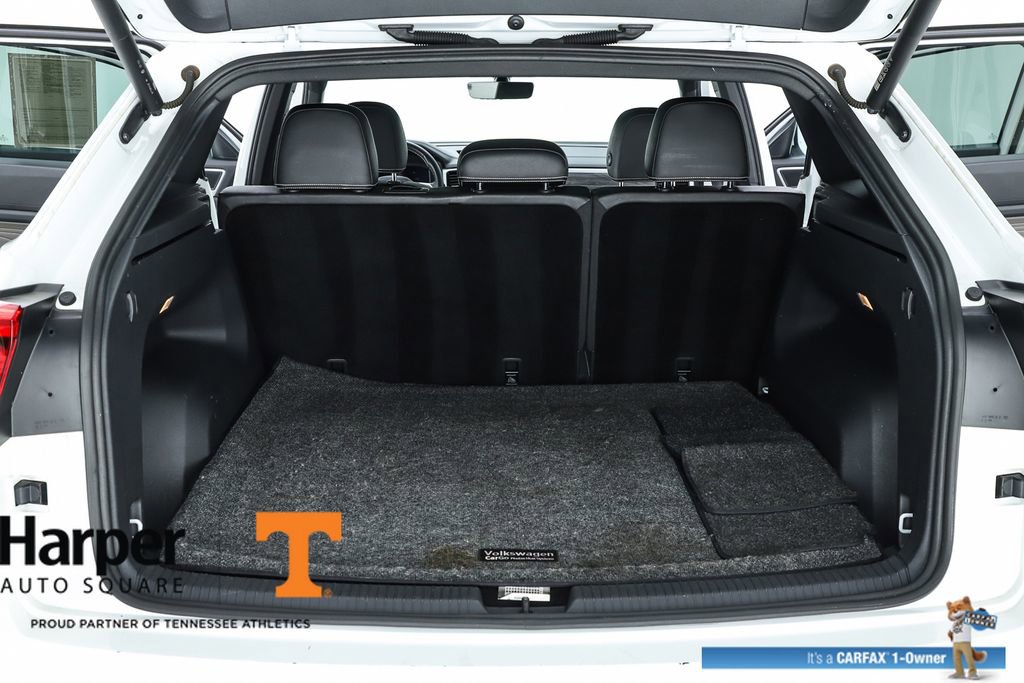 Used 2023 Volkswagen Atlas Cross Sport SE w/ Panoramic Sunroof Package FWD image 29