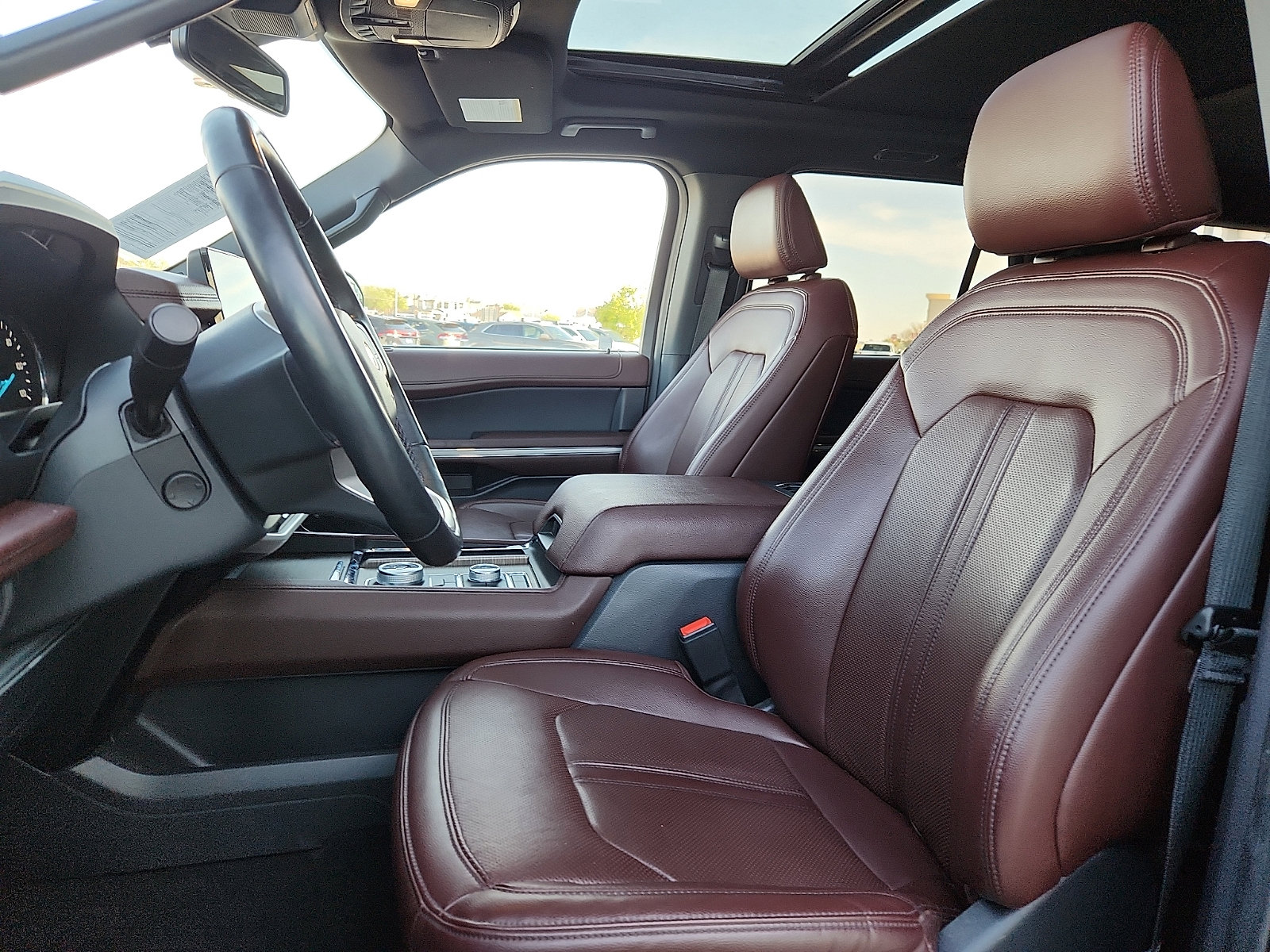 Used 2024 Ford Expedition Max Limited image 13