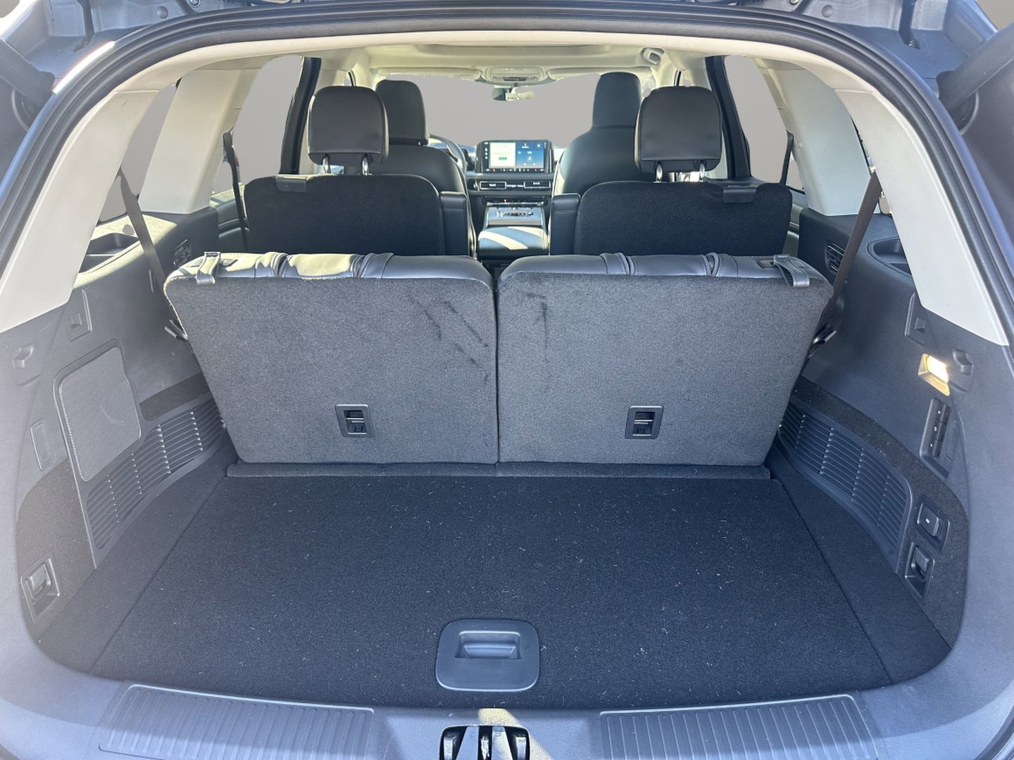 New 2026 Lincoln Aviator AWD image 7