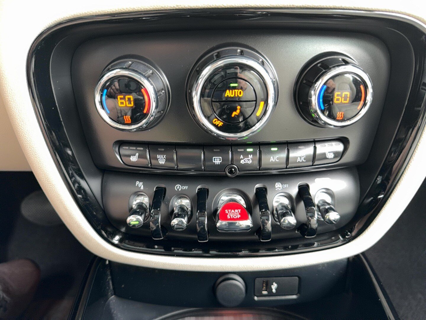 Used 2023 MINI Cooper Clubman S FWD image 10