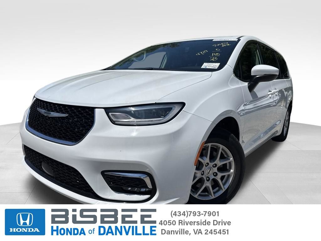 Used 2023 Chrysler Pacifica Touring-L