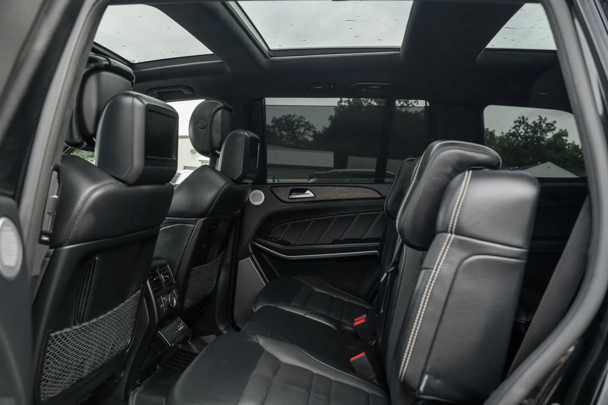 Used 2013 Mercedes-Benz GL 63 AMG 4MATIC image 9