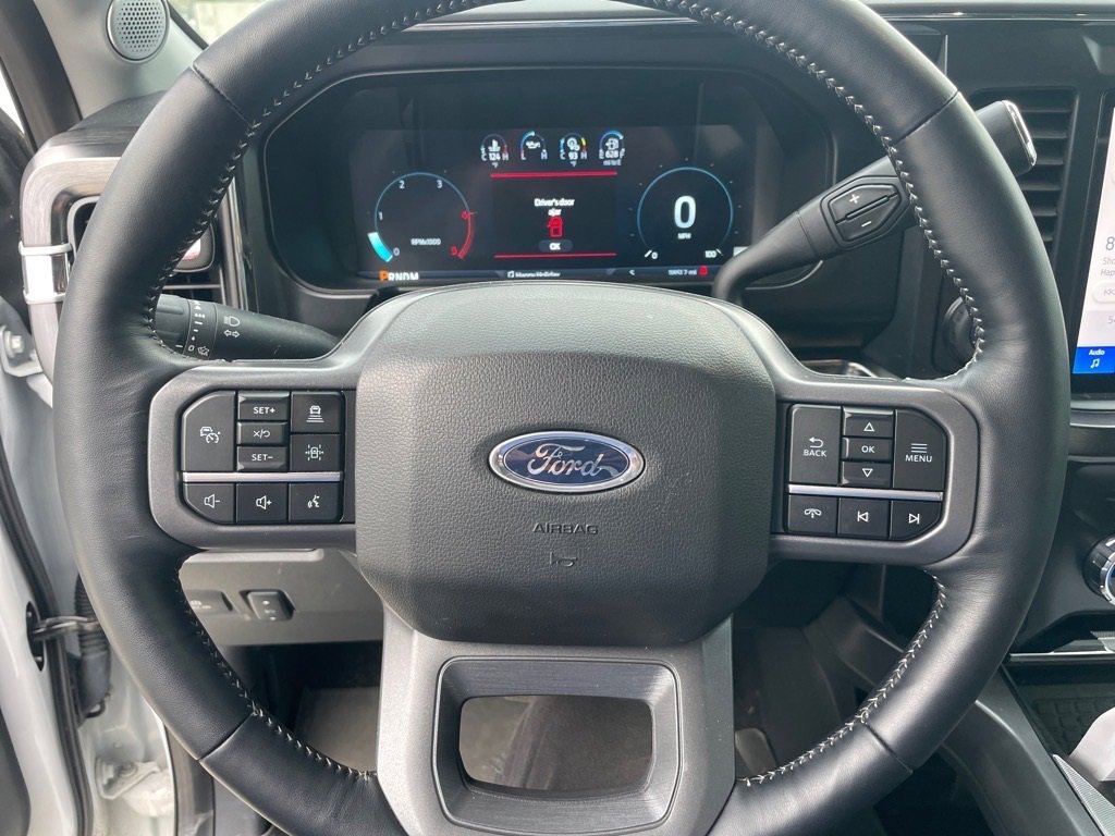 Used 2024 Ford F350 Lariat w/ Lariat Ultimate Package image 9