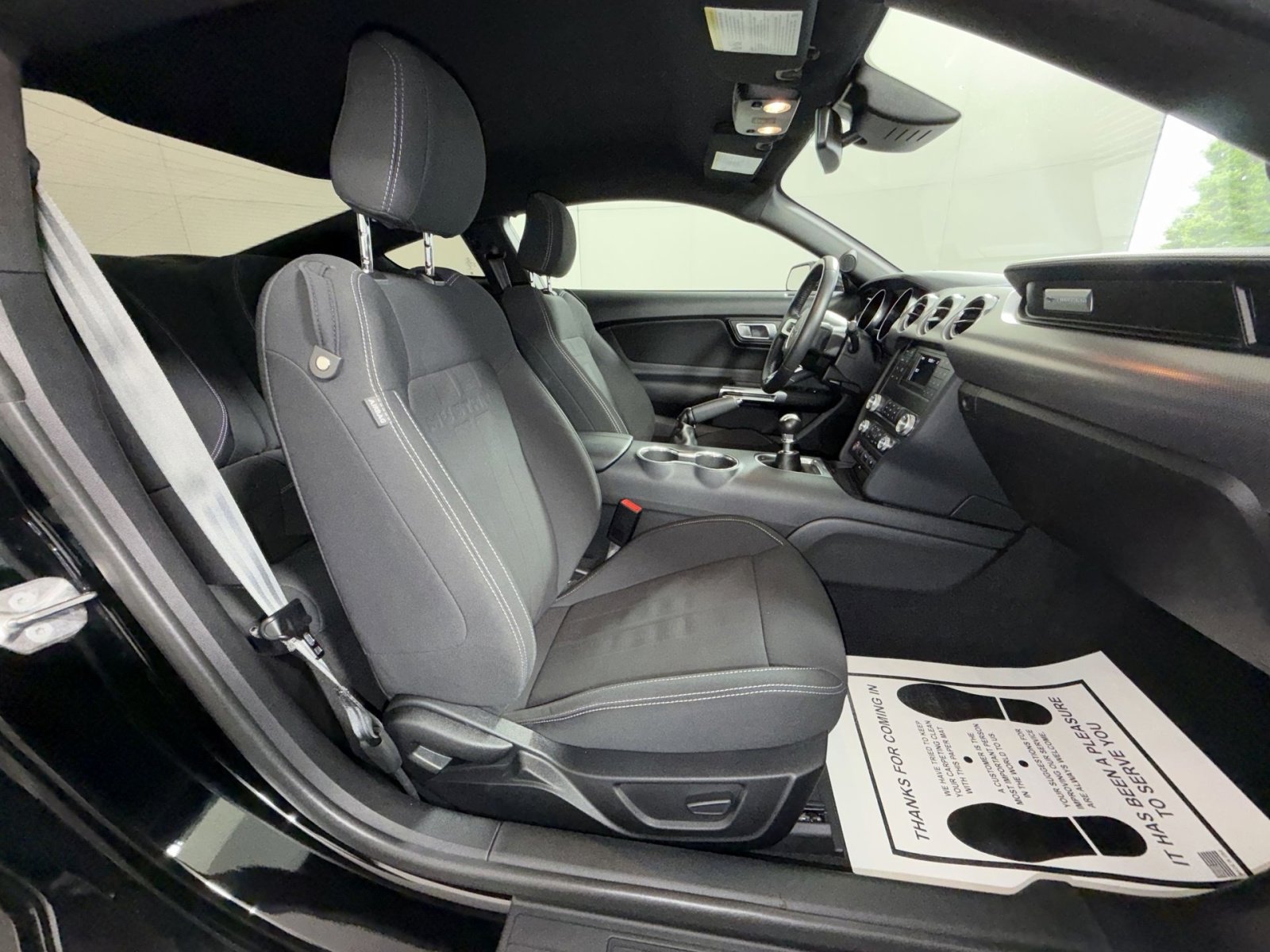 Used 2022 Ford Mustang GT RWD image 25