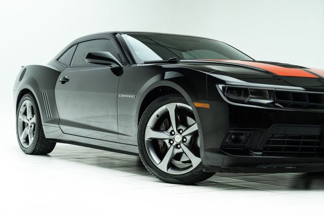 Used 2014 Chevrolet Camaro SS w/ RS Package image 3