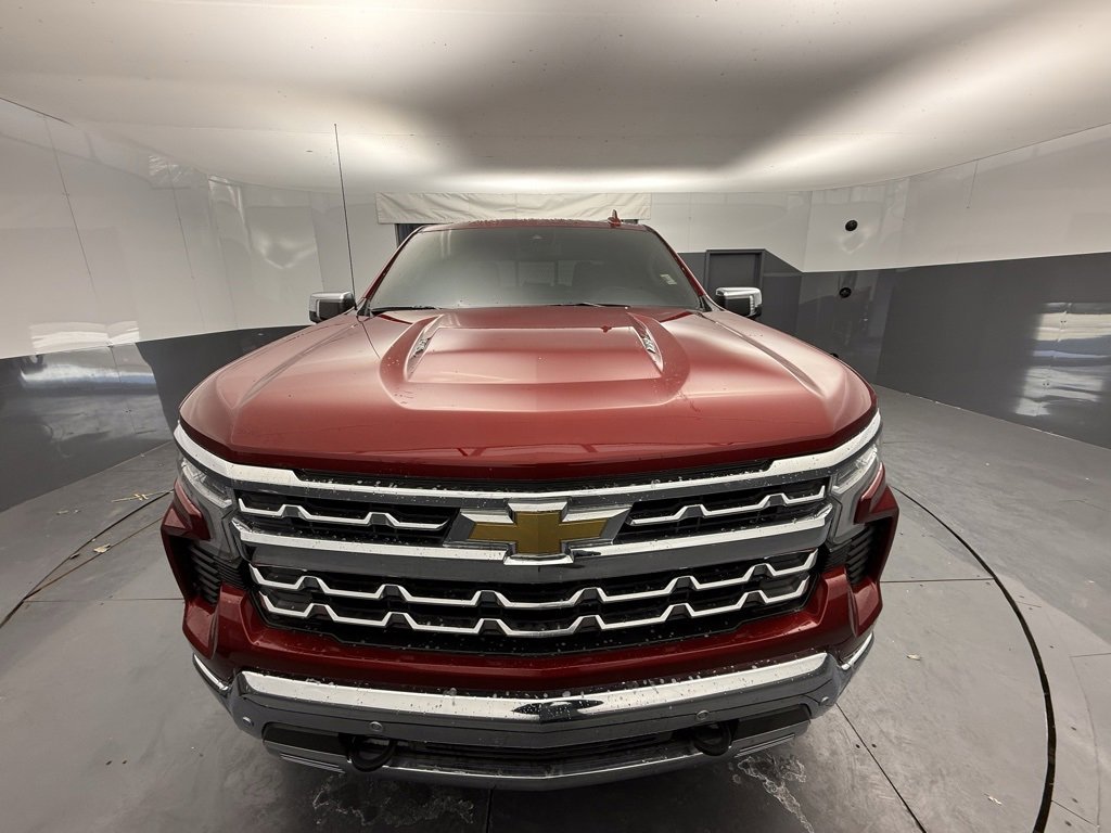 Used 2023 Chevrolet Silverado 1500 LTZ image 8