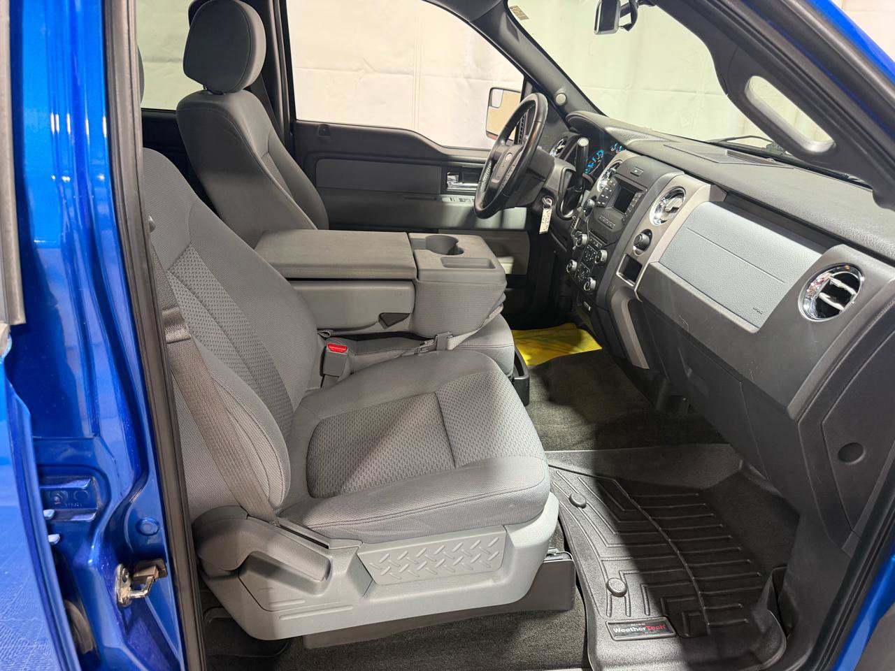 Used 2013 Ford F150 XLT w/ Luxury Equipment Group AWD/4WD image 12