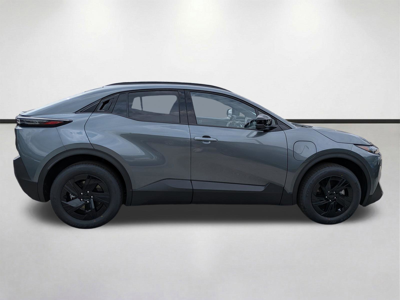 New 2026 Subaru Uncharted AWD image 3