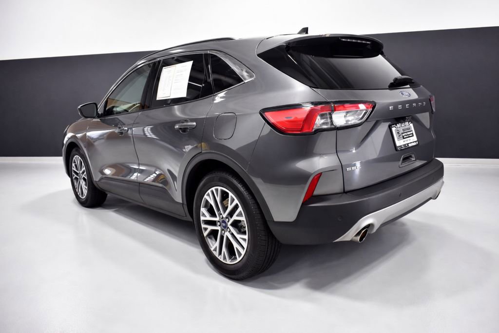 Used 2021 Ford Escape SEL w/ Technology Package image 3