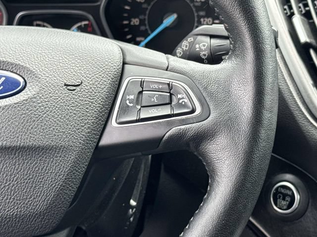 Used 2019 Ford Escape Titanium AWD/4WD image 26