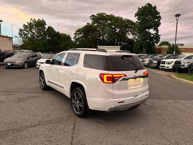 Used 2017 GMC Acadia Denali w/ Technology Package AWD/4WD image 7