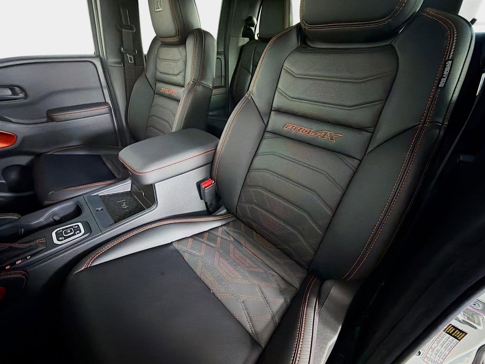 New 2026 Nissan Frontier PRO-4X AWD/4WD image 10