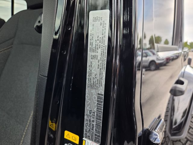 Used 2024 Jeep Gladiator Sport AWD/4WD image 19