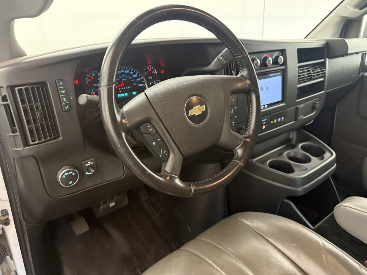 Used 2022 Chevrolet Express 2500 Extended w/ Driver Convenience Package RWD image 17