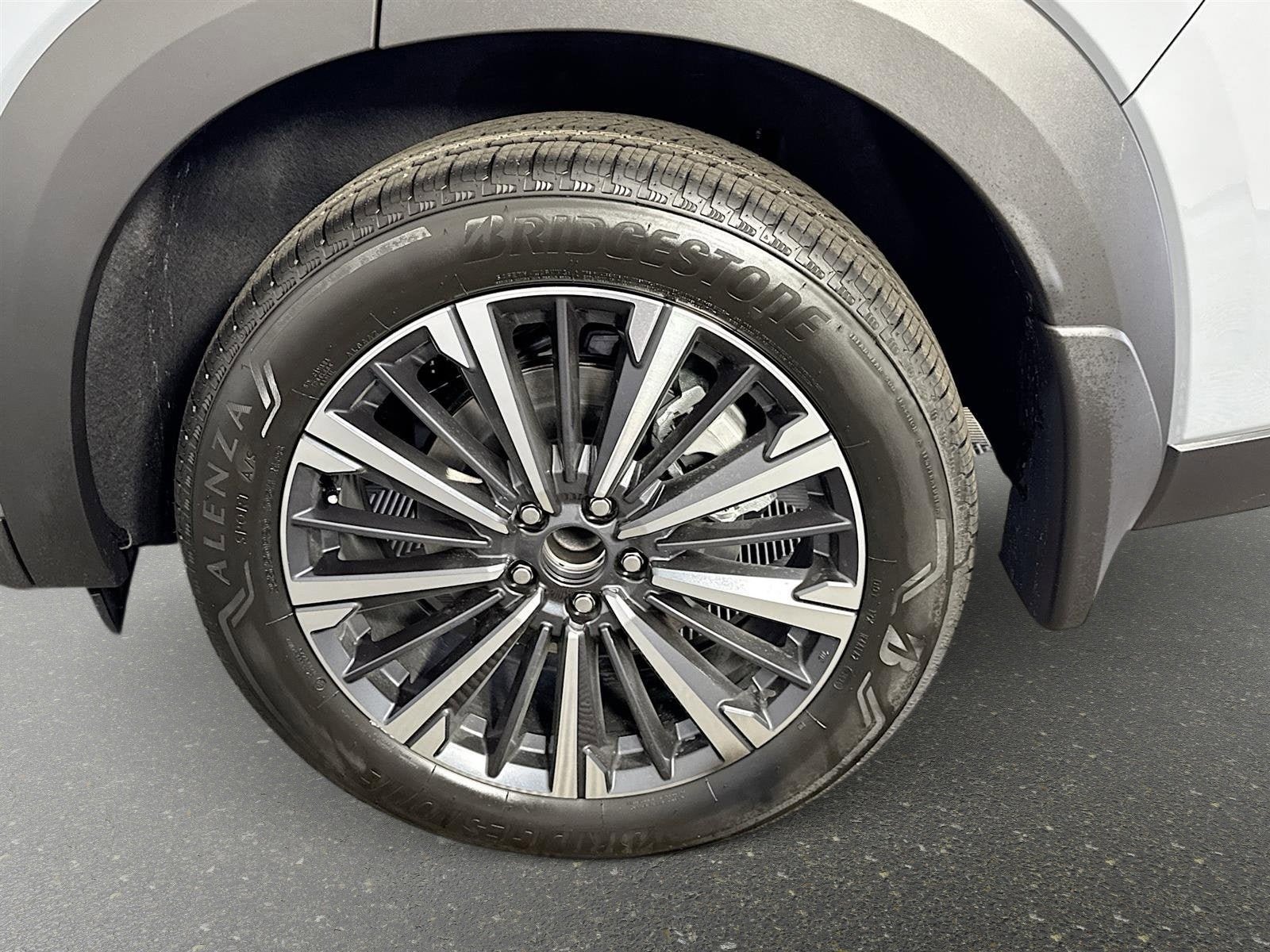 New 2026 Nissan Pathfinder Platinum image 31