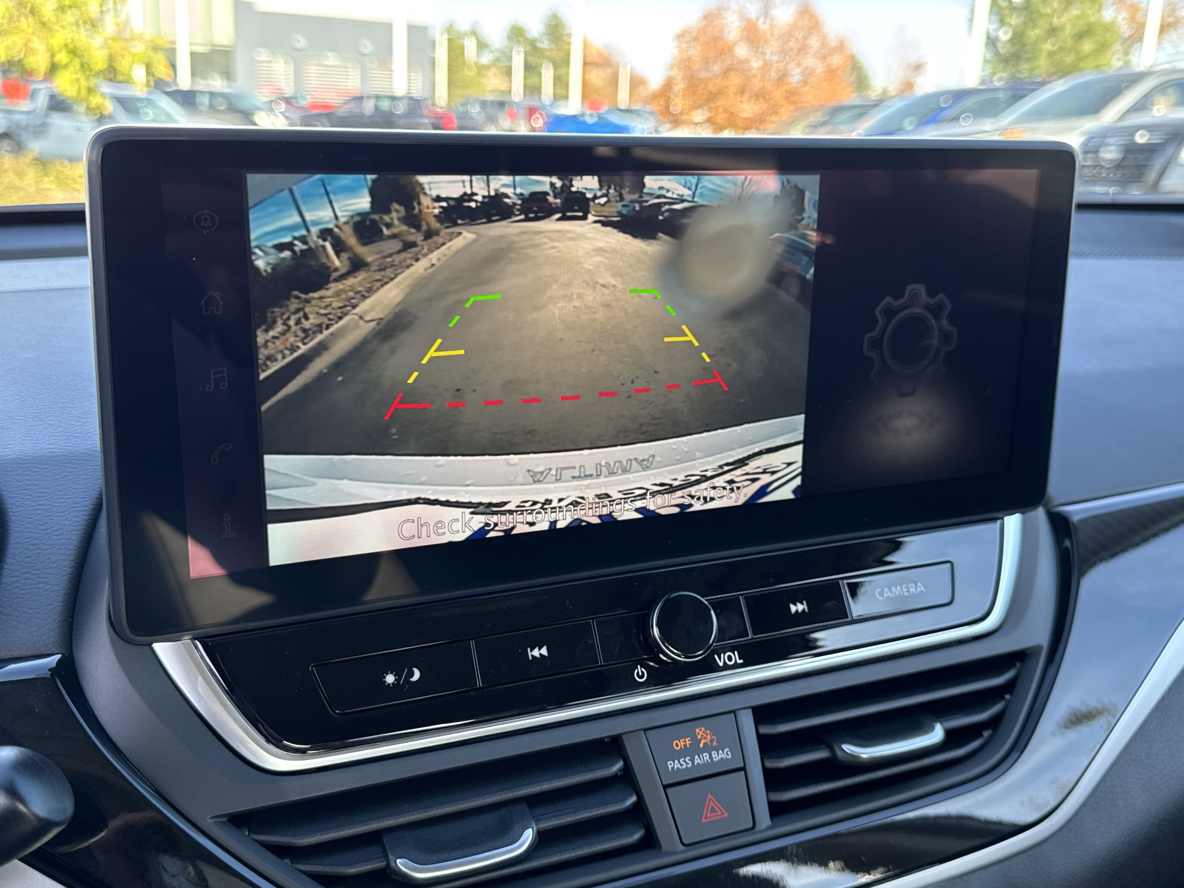 New 2025 Nissan Altima 2.5 SR w/ SR Premium Package AWD/4WD image 24