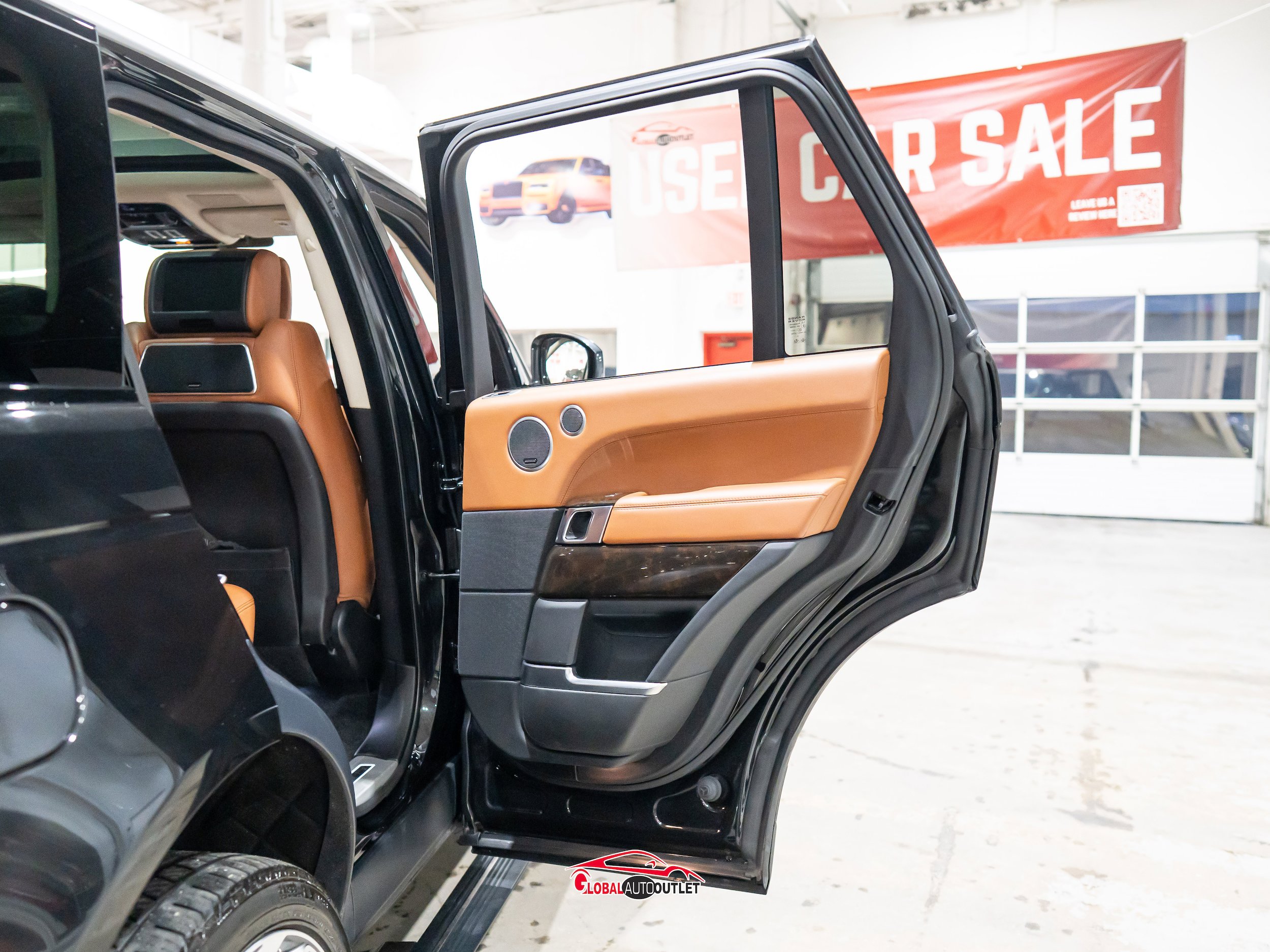 Used 2016 Land Rover Range Rover Autobiography image 50